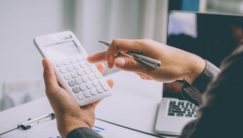 UAE Holding Companies and Financing…